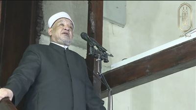 خطيب الأزهر يدعو المسلمين لاغتنام مواسم الخيرات: الوصول إلى الله يكون من طريق ممهد بالطاعة