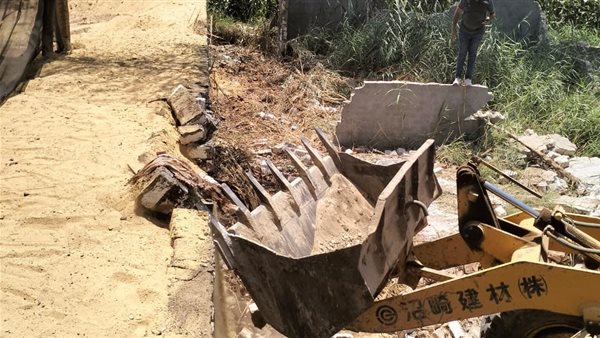  إزالة 53 حالة بناء