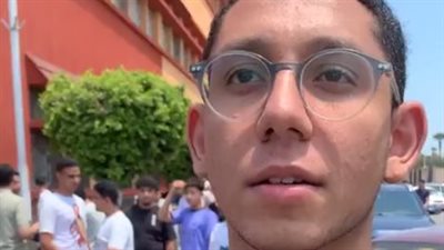 آراء طلاب الثانوية العامة في امتحان اللغة العربية: النحو صعب والوقت مش كفاية| بث مباشر