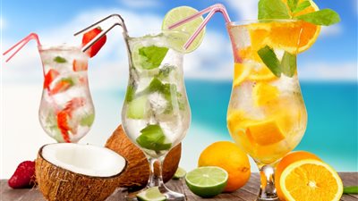 مع دخول الصيف.. أفضل المشروبات المنعشة للتغلب على ارتفاع درجات الحرارة 