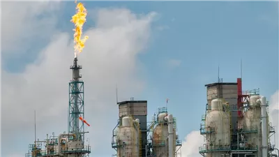 ارتفاع أسعار النفط 2% بعد غلق لبيبا جميع حقولها 