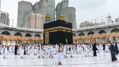 منها عدم بيع الباركود للسماسرة.. تحذيرات مهمة لشركات السياحة قبل بداية موسم العمرة