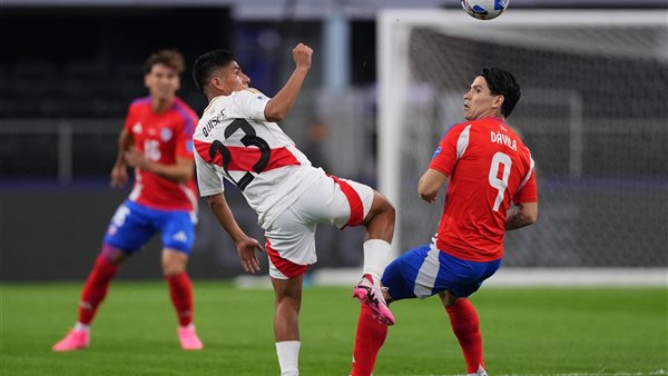 مباراة بيرو وتشيلي