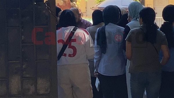 طالبة بالثانوية العامة