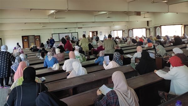  اختبارات نهاية المستوى