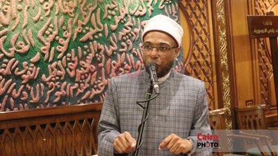 وزير الأوقاف يقرر عودة الشيخ محمد أبو بكر جاد الرب إماما وخطيبا بالوزارة