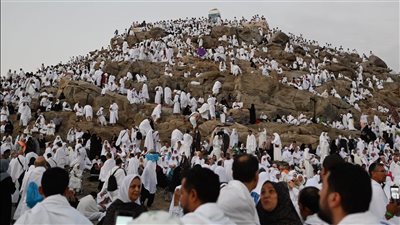 منها إلغاء التراخيص.. 17 شركة سياحية جديدة متهمة في وفيات حجاج الزيارة | أسماء 