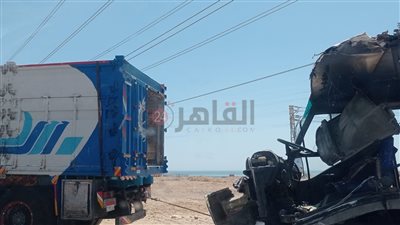 إصابة 3 أشخاص في تصادم أتوبيسين وسيارة بسفاجا| صور 