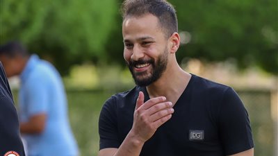 أحمد رفعت يظهر في مران فيوتشر للمرة الأولى منذ أزمته الصحية | صور