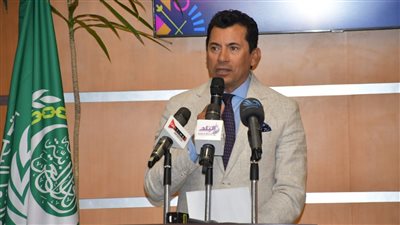 وزير الرياضة يشيد بالتعاون مع اللجنة الأولمبية المصرية