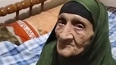 تعبنا بعد موت أبوها.. استغاثة أسرة فتاة تعاني من مرض نفسي ببني سويف: بتضربنا وبتهجم على الناس| بث مباشر