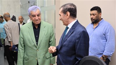 الفراعنة اهتموا بتشخيص السرطان.. زاهي حواس يزور مركز أورام الفيوم| صور