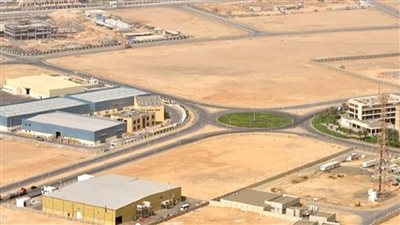 الإسكان تطبق رسوما جديدة على ملاك الأراضي الصناعية بالمدن الجديدة 