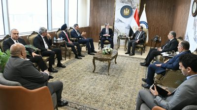 بعد استحواذها على أصول إنرجين.. كارلايل تعلن استعدادها لضخ استثمارات كبيرة بقطاع البترول المصري