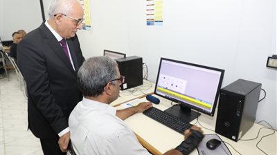 تأكيدًا لـ القاهرة 24.. وزير التعليم يوجه بفحص امتحان الفيزياء: لن يضار أي طالب خلال التصحيح