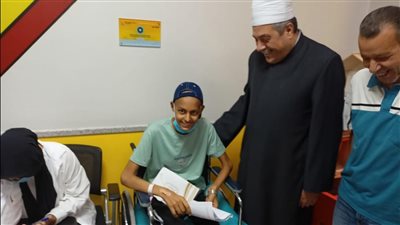 يؤديه شفويًا.. استثناء طالب من الامتحان التحريري للشهادة الأزهرية بمستشفى 57357