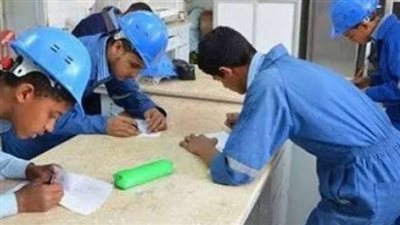 بديل الثانوية العامة.. شروط وطريقة التقديم بـ مدرسة البتروكيماويات | بث مباشر