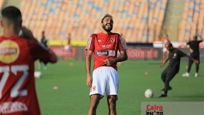 الأهلي يفقد 10 لاعبين أمام الداخلية في الدوري.. استمرار غياب كهربا