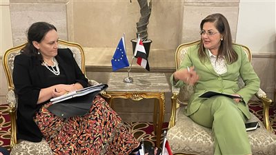 وزيرة التخطيط تبحث مع نائب الأمين العام لمنظمة التعاون الاقتصادي والتنمية سبل تعزيز التعاون