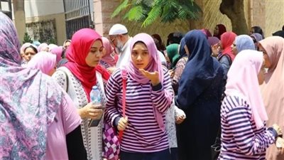  اليوم.. 25 ألف طالب بالثانوية العامة يؤدون امتحان مادة اللغة الإنجليزية بكفر الشيخ