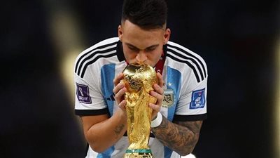 مستعد للتخلص منها.. لاوتارو مارتينيز يكشف ما حدث بعد مونديال 2022