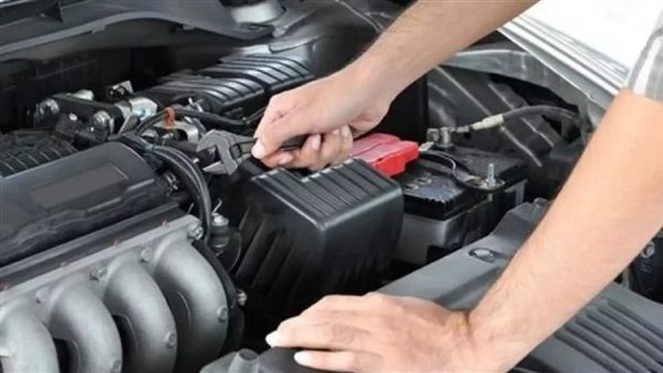 محرك السيارة