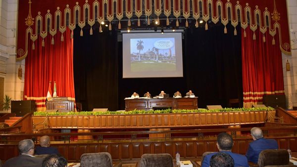 جامعة القاهرة - أرشيف