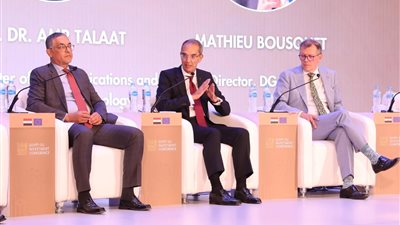 وزير الاتصالات: 400 ألف مستفيد من مبادرات بناء القدرات الرقمية خلال 5 أعوام