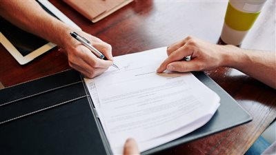 المساكنة قبل الزواج تثير ضجة│ وأزهريون: زنا.. ومن يرضى بها لابنته ديوث كبير