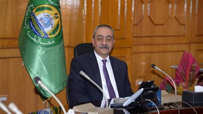 غلق المحال التجارية بمحافظة الإسماعيلية في تمام الساعة العاشرة مساءً طبقًا للقرار رقم 247 لسنة 2024 