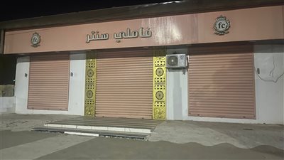 في اليوم الأول.. محافظ أسوان يتابع جهود المحليات لتطبيق قرارات مواعيد فتح وغلق المحال العامة