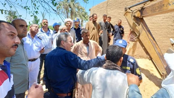 محافظ المنيا يتابع