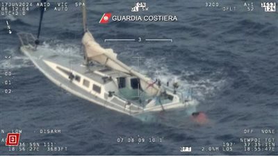 أمام والدتها و75 آخرين.. عراقي يخنق ويغتصب مراهقة خلال غرق قارب مهاجرين