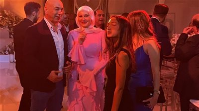 فرحة حسام حسن خلال الاحتفال بخطوبة ابنته وسط أجواء عائلية| بث مباشر