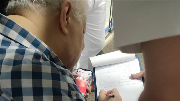 مرتضى منصور أثناء