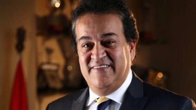 منها توطين صناعة الدواء وتشجيع الاستثمار الصحي.. عبد الغفار يستعرض 13 ملفًا للمرحلة المقبلة