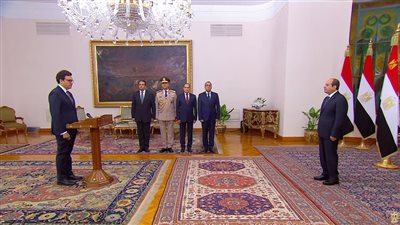 أحمد هنو عقب أداء اليمين الدستورية وزيرًا للثقافة: بناء الشخصية المصرية أولوية 