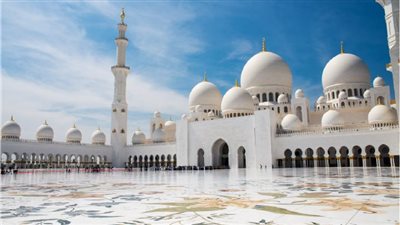 طقس الإمارات اليوم 4 يوليو 2024.. مغبر وغائم جزئيا