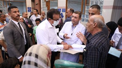 تأخر صرف الأدوية للمرضى.. وزير الصحة يوجه بتحويل مديري الصيدليات بمستشفيي العامرية والقباري للتحقيق 