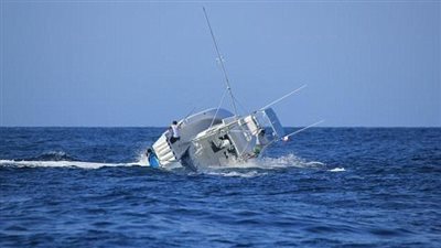 مصرع شخص وإصابة 4 آخرين في حادث تصادم مركبين سياحيين بالغردقة