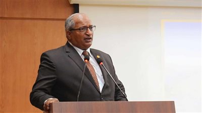 بسبب حرارة الجو.. تعرض ملاحظ بإحدى لجان الثانوية العامة لحالة إغماء ببورسعيد