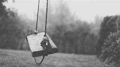 4 أطفال يهتكون عرض صغير ويصورونه عاريا بدار السلام