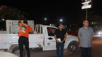 محافظ القليوبية يتابع التزام المحال التجارية والورش بمواعيد الغلق بمدينتي بنها وطوخ 