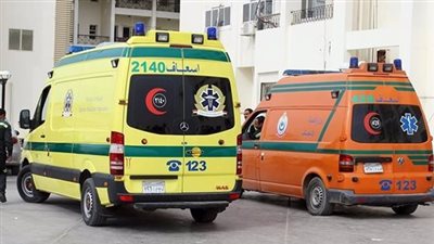 إصابة 4 أشخاص في تصادم سيارتين على الطريق الساحلي بالعريش