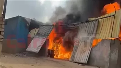 ديكورات أفراح ومصانع أخشاب.. تفاصيل احتراق هناجر بمساحة 1700 متر بالنزهة الجديدة| فيديو 