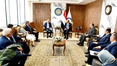 وزير البترول: إيني الإيطالية أسهمت في اكتشاف حقول مهمة بمصر أبرزها حقل ظهر