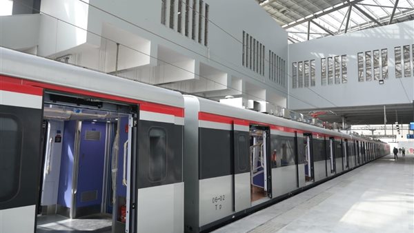 القطار الكهربائي