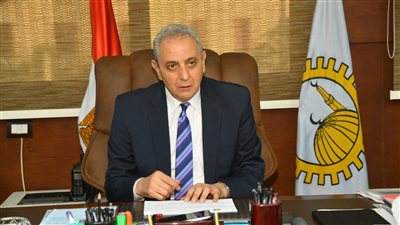 محافظ الغربية يناقش الموازنة والخطة الاستثمارية للمحافظة للعام المالي الجديد