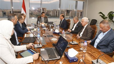 الانتهاء منه قريبًا.. وزير الإسكان يتابع مستجدات تنفيذ مشروع سد ومحطة جوليوس نيريرى بتنزانيا