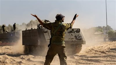 عائلات الأسرى تطالب بإلغاء قرار البقاء بمحور فيلادلفيا